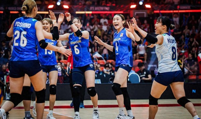 3-1！女排世锦赛首个决赛诞生 他们这一刻等了73年 亚洲独苗出局