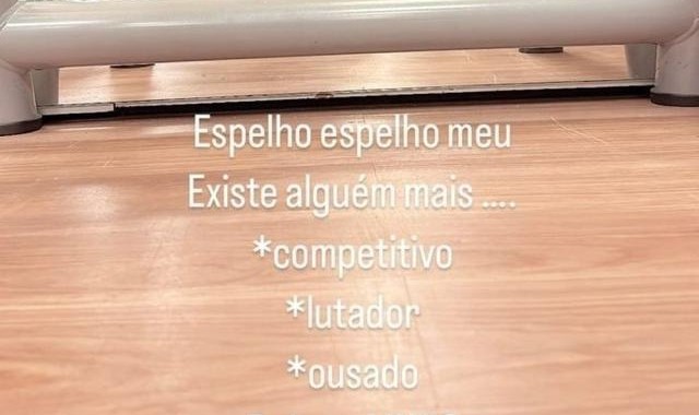 澳洲幸运10追号计划-内马尔回巴西养伤 “镜子镜子 有谁比我更英俊吗？”